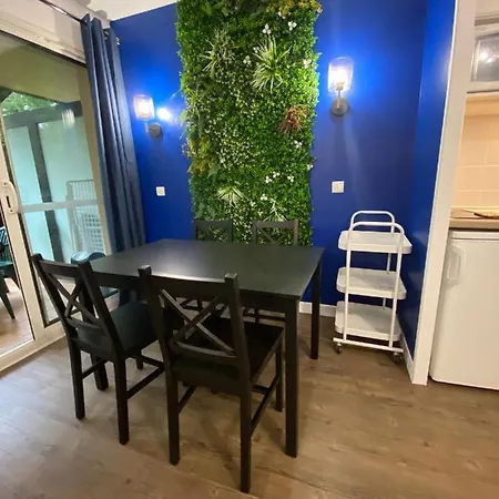 Апартаменты Golf De , Place-inn Довиль