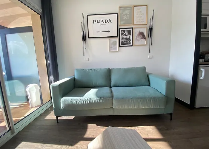 Golf De , Place-inn *